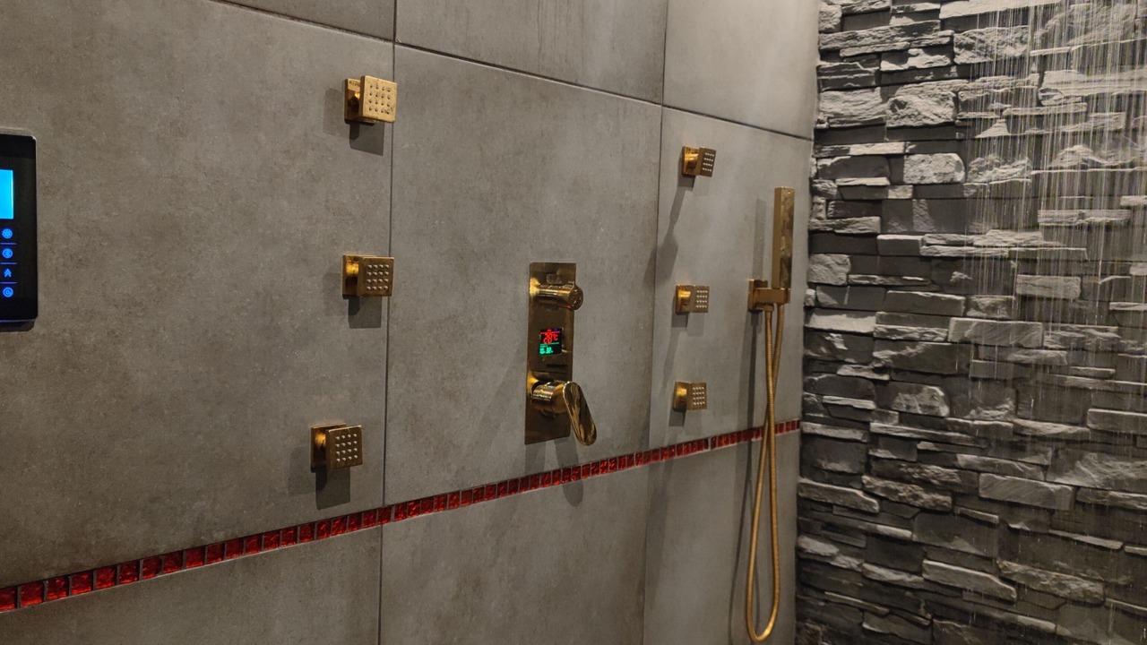 Photo of Others in Quartier Exposition-Bajatiere