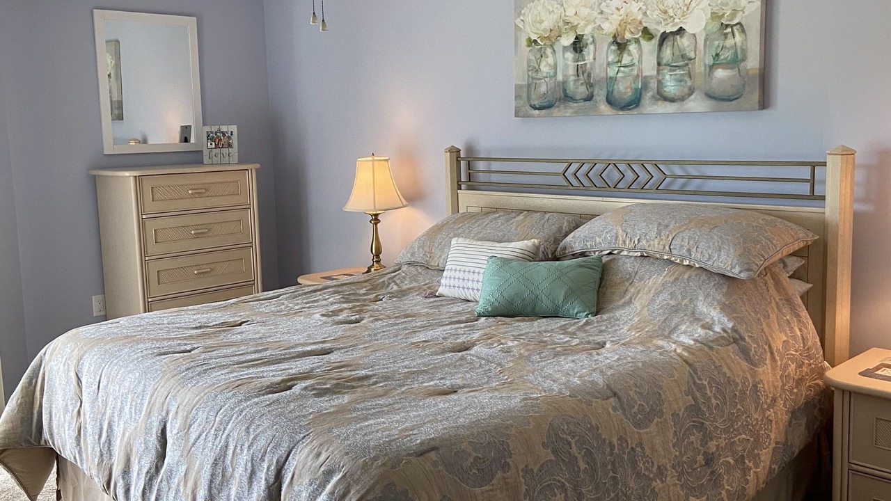Photo of Bedroom in Whitney Beach