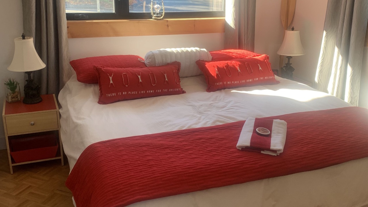 Photo of Bedroom in Lac-Brome