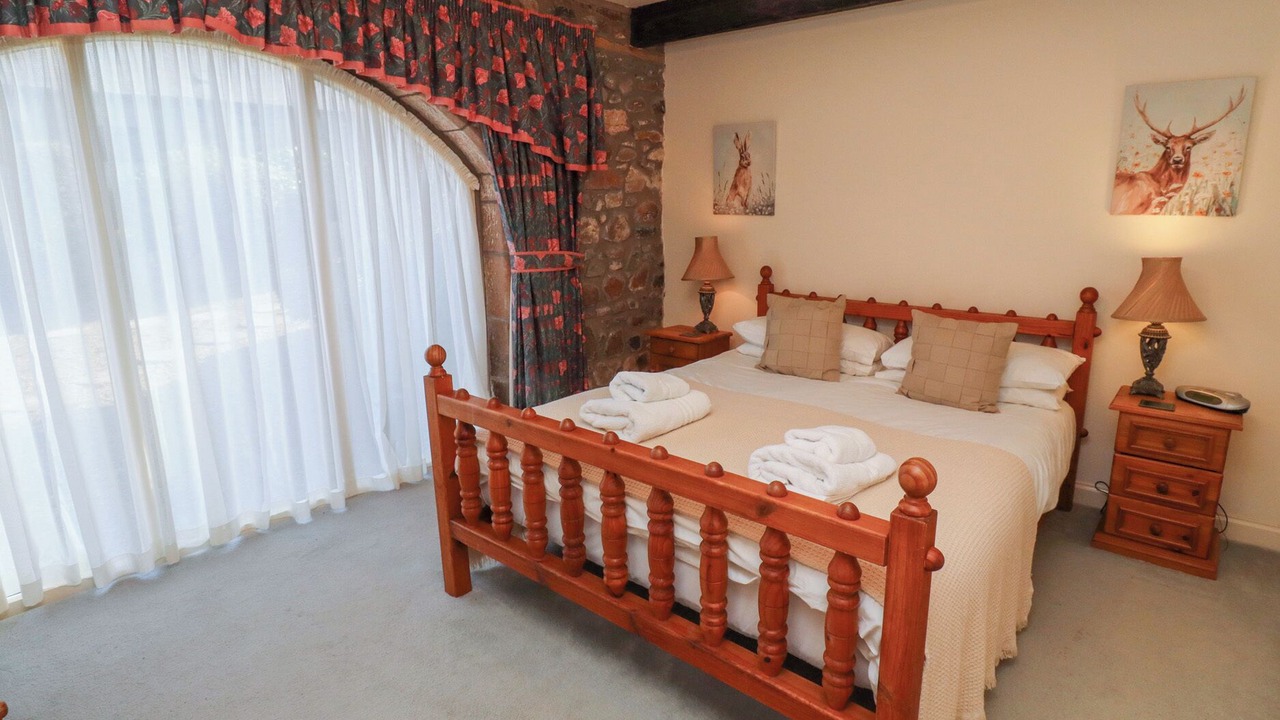 Photo of Bedroom in Akeld