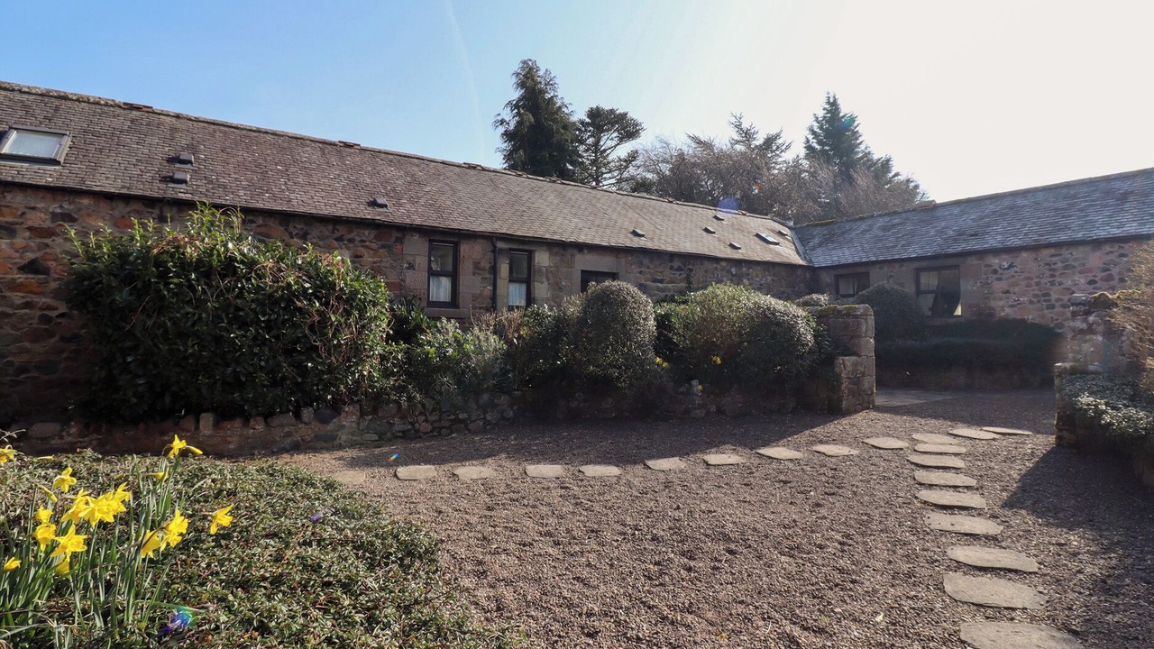 Photo of Outdoor in Akeld