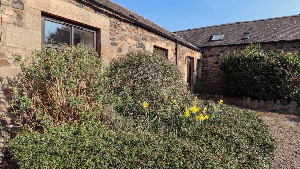 Photo of Outdoor in Akeld