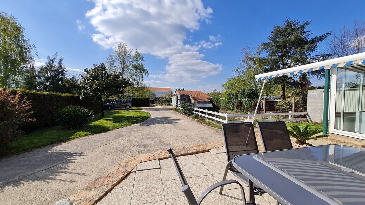 Photo of Outdoor in Aizenay