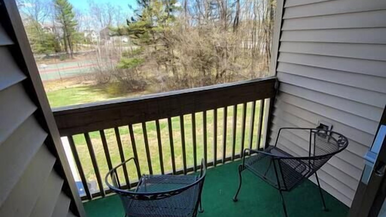 Photo of Patio Balcony in Weirs Beach