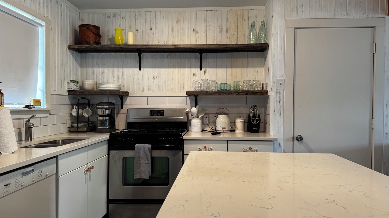 Photo of Kitchen in North Austin Civic Association