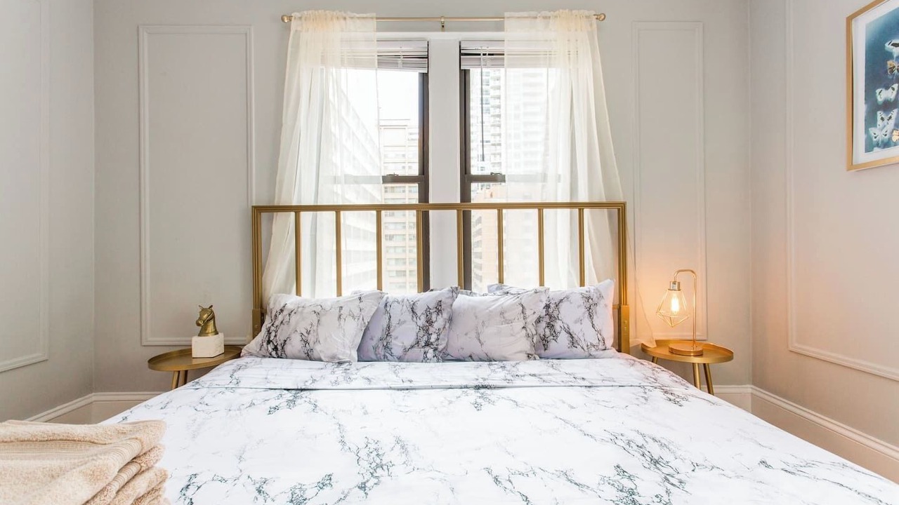 Photo of Bedroom in Streeterville