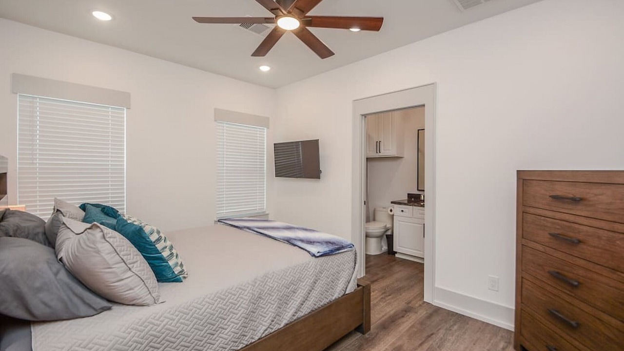 Photo of Bedroom in Willis
