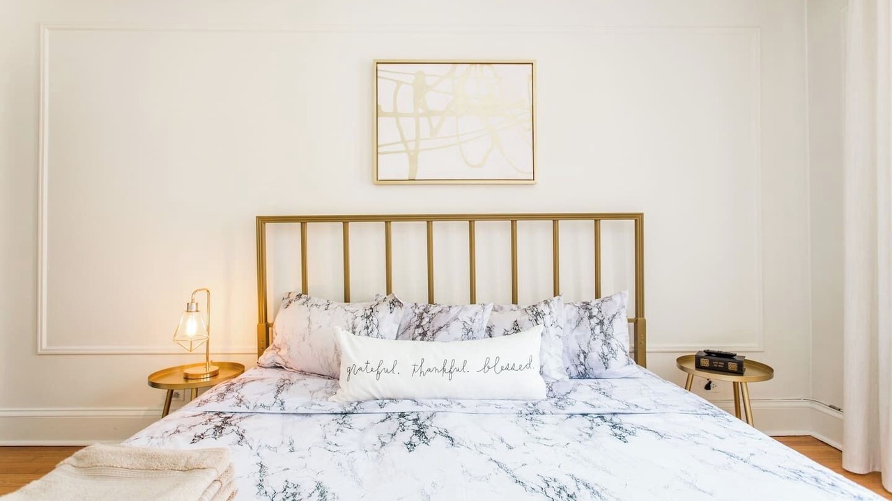Photo of Bedroom in Streeterville