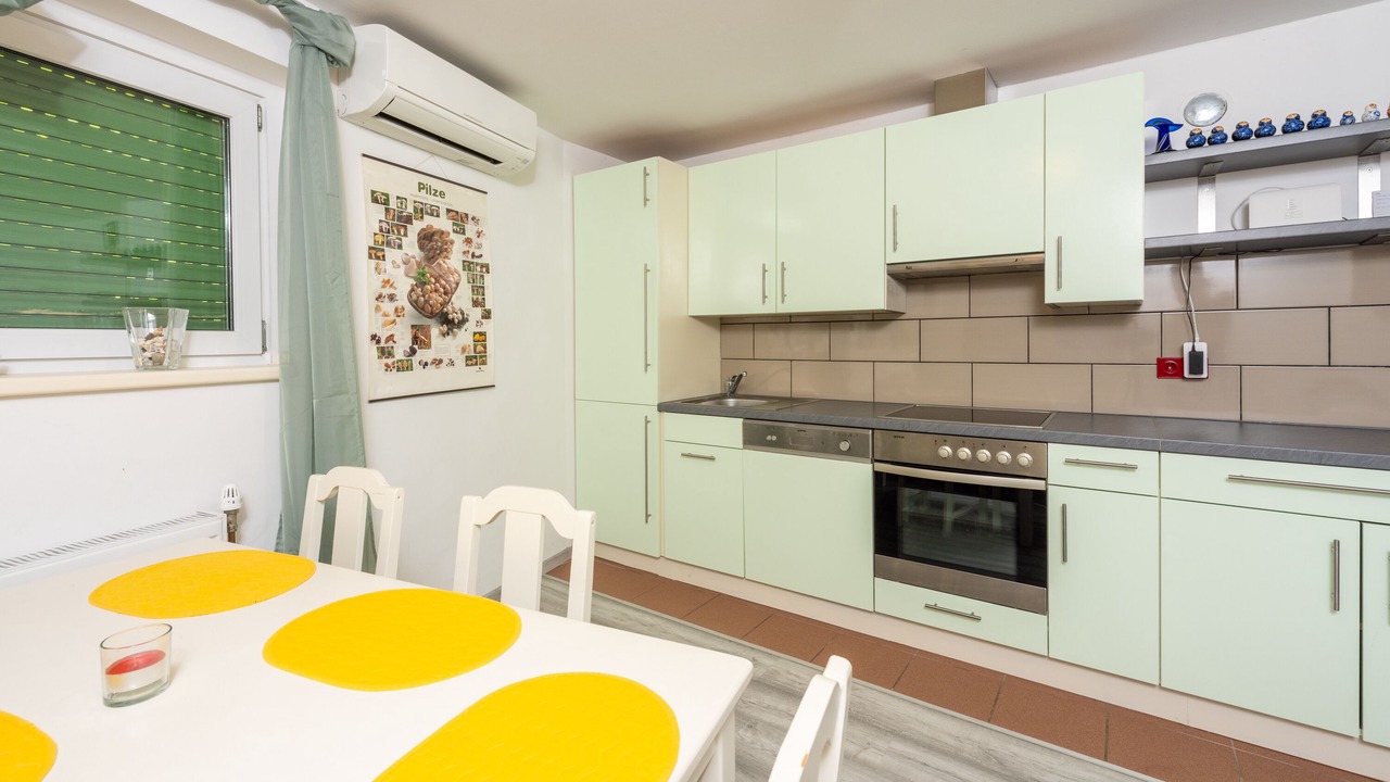 Photo of Kitchen in Grizane