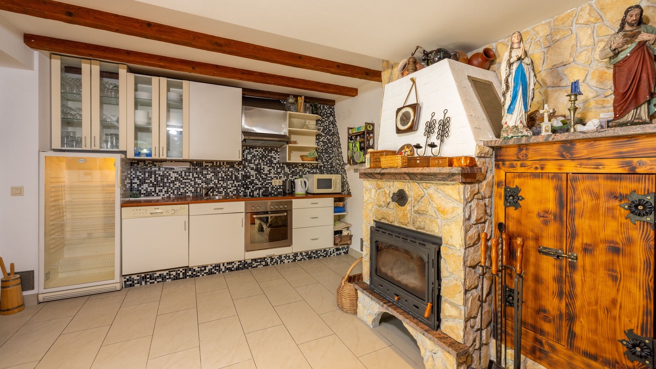 Photo of Kitchen in Grizane