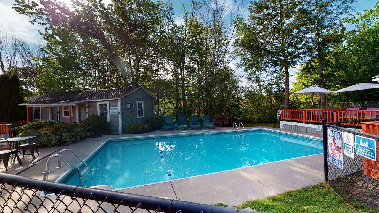 Photo of Outdoor in Weirs Beach