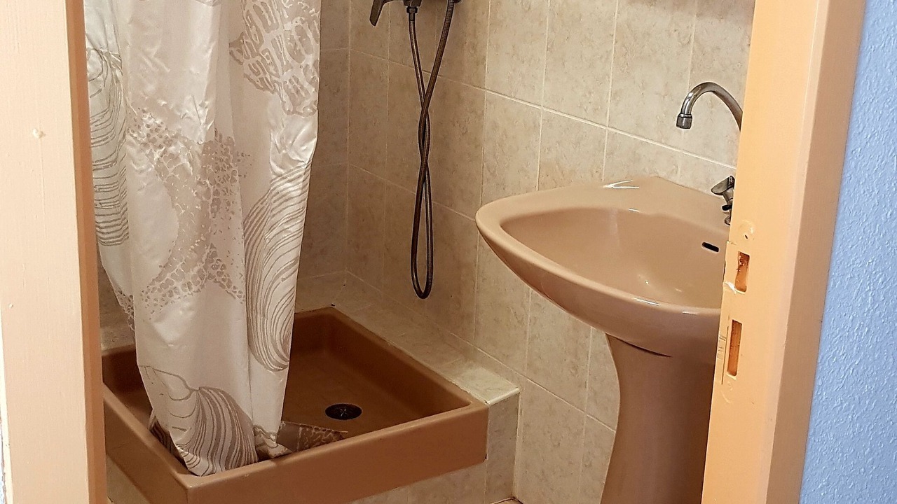 Photo of Bathroom in Roquebrun