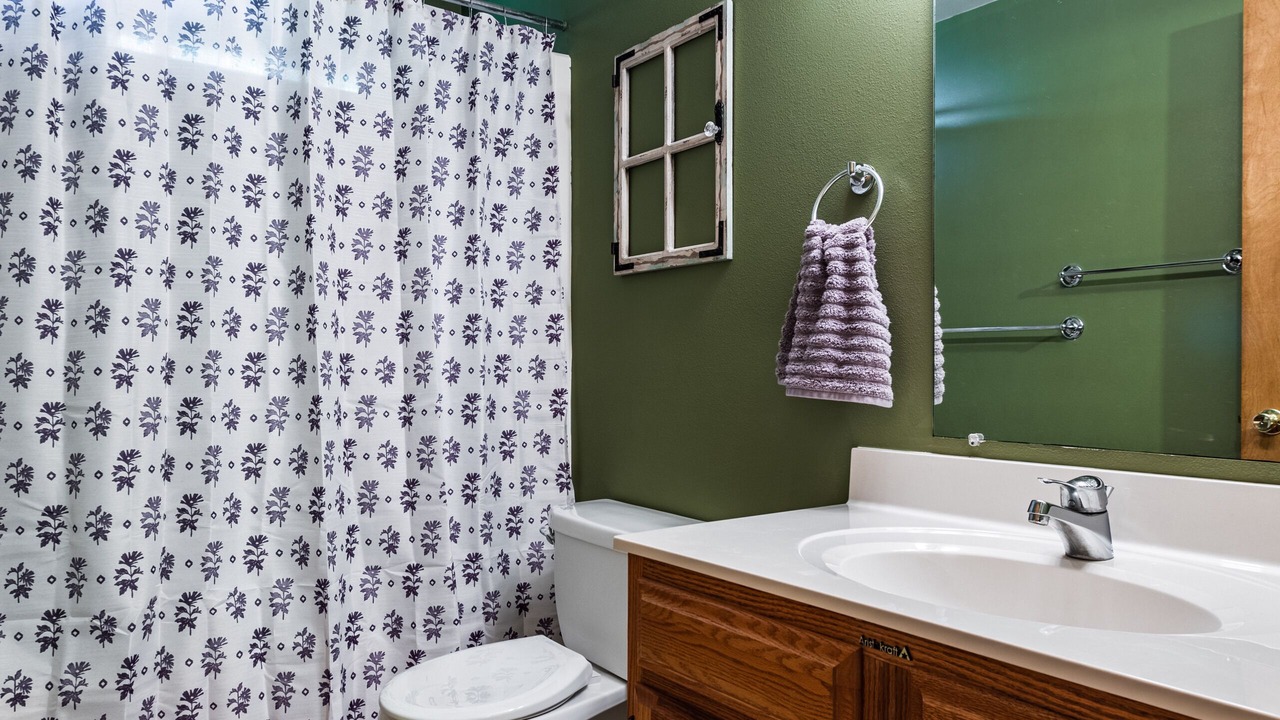 Photo of Bathroom in Stoddard