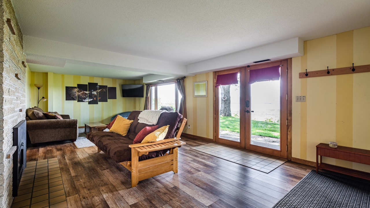 Photo of Livingroom in Stoddard