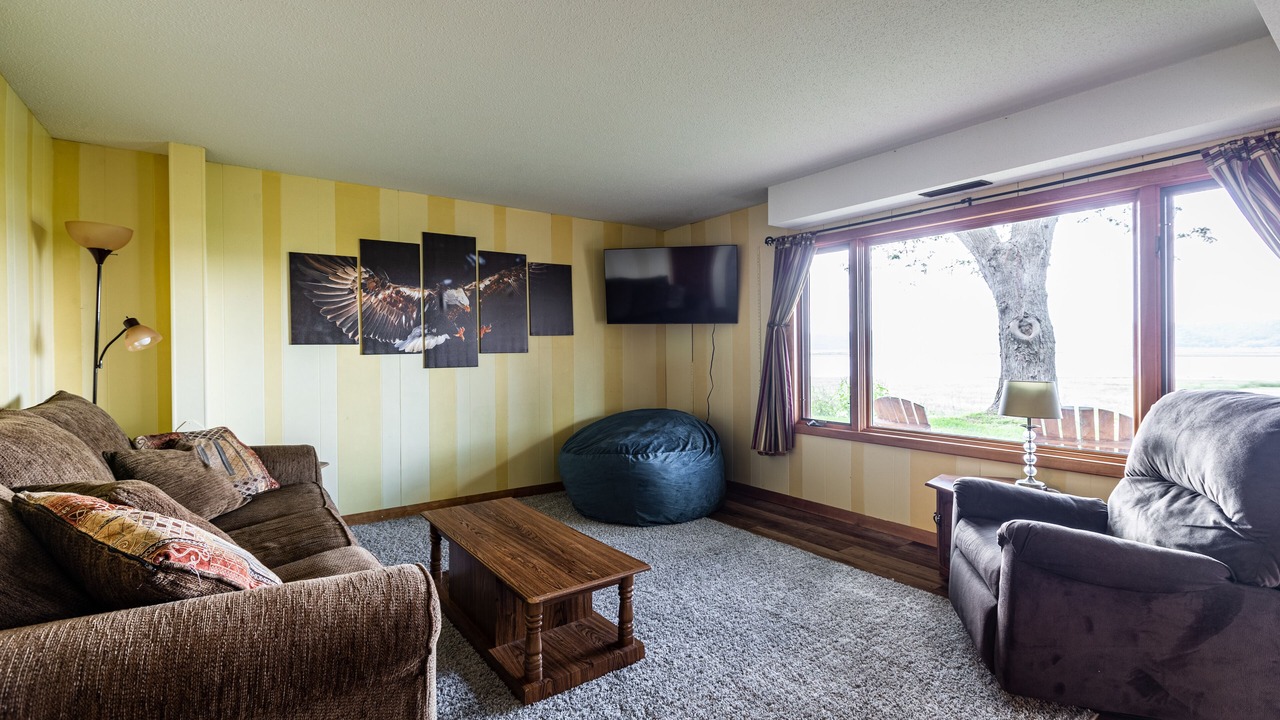 Photo of Livingroom in Stoddard