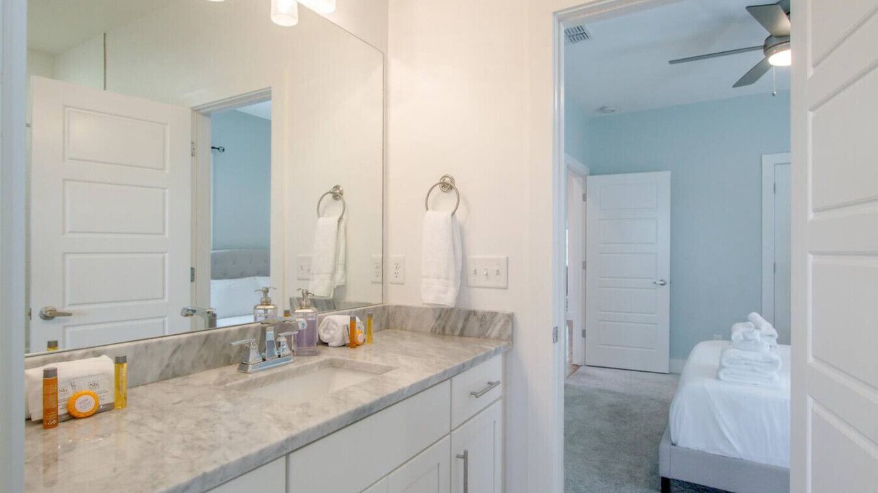 Photo of Bathroom in The Nations