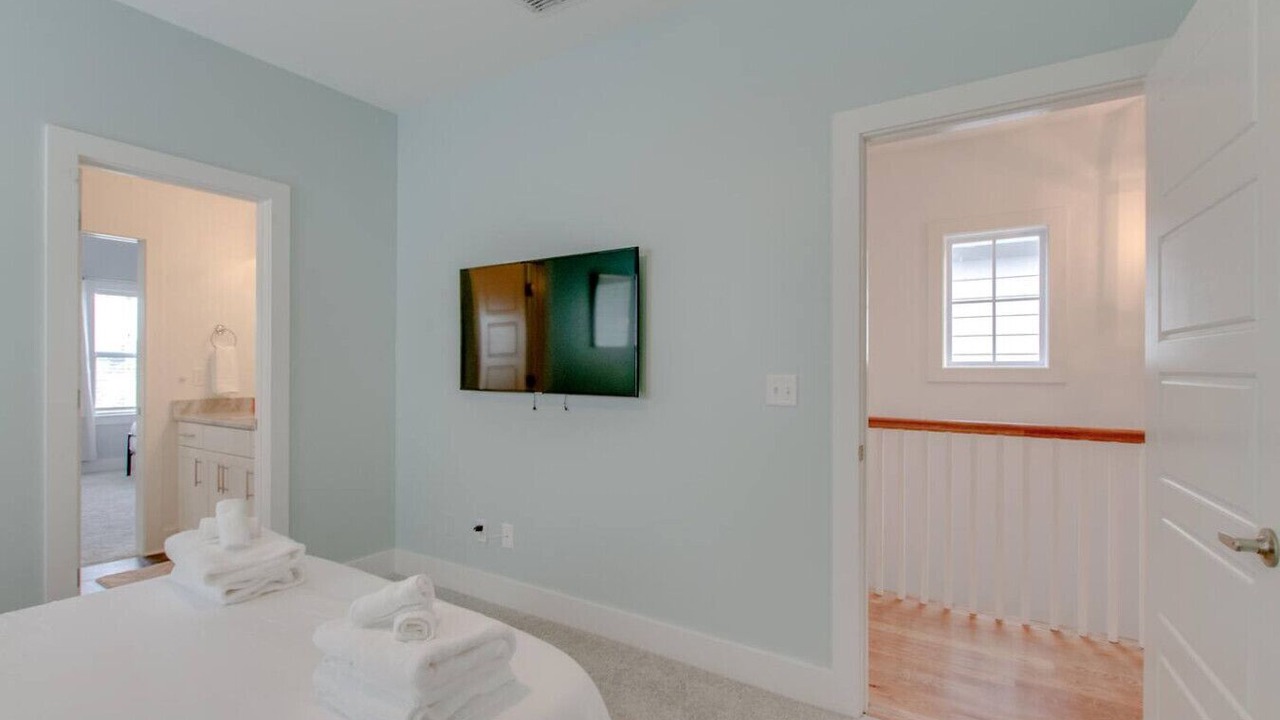 Photo of Bedroom in The Nations
