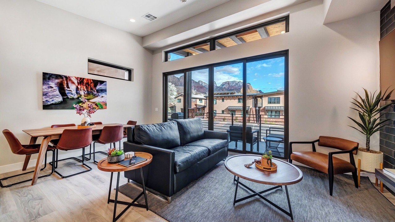 Photo of Livingroom in Zion National Park South Entrance