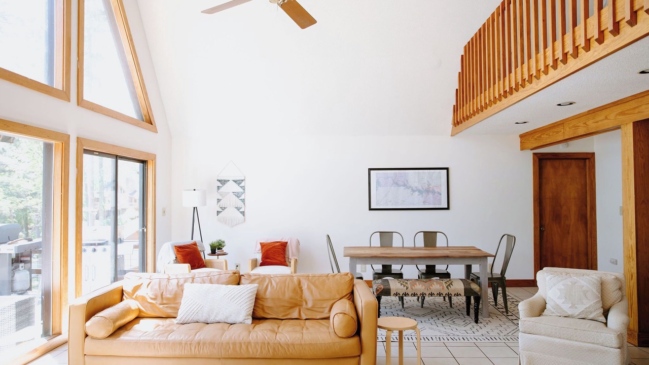 Photo of Livingroom in Henrico