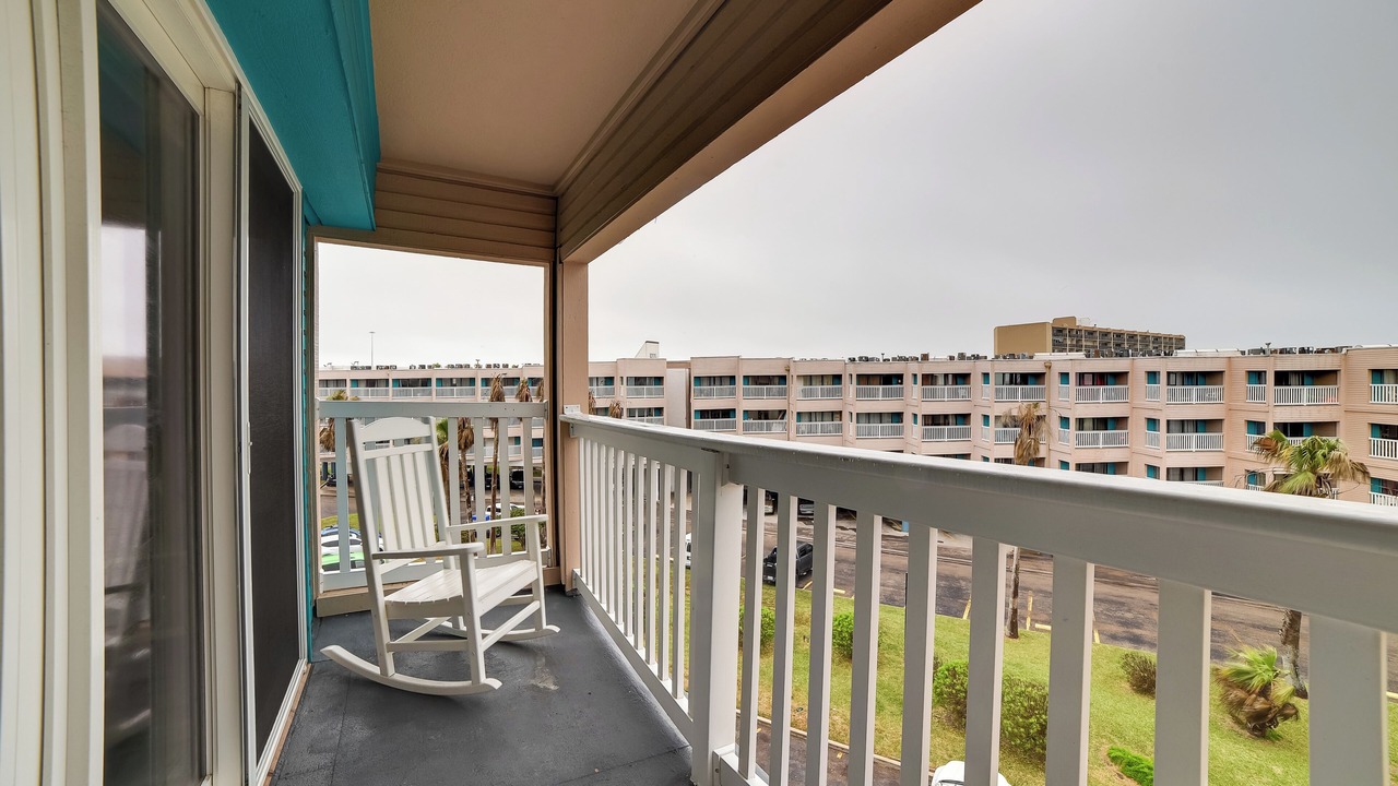 Photo of Patio Balcony in North Beach