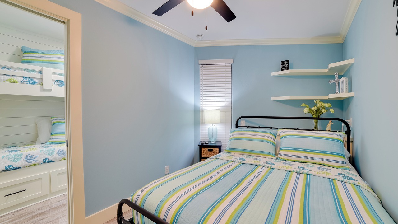 Photo of Bedroom in North Beach