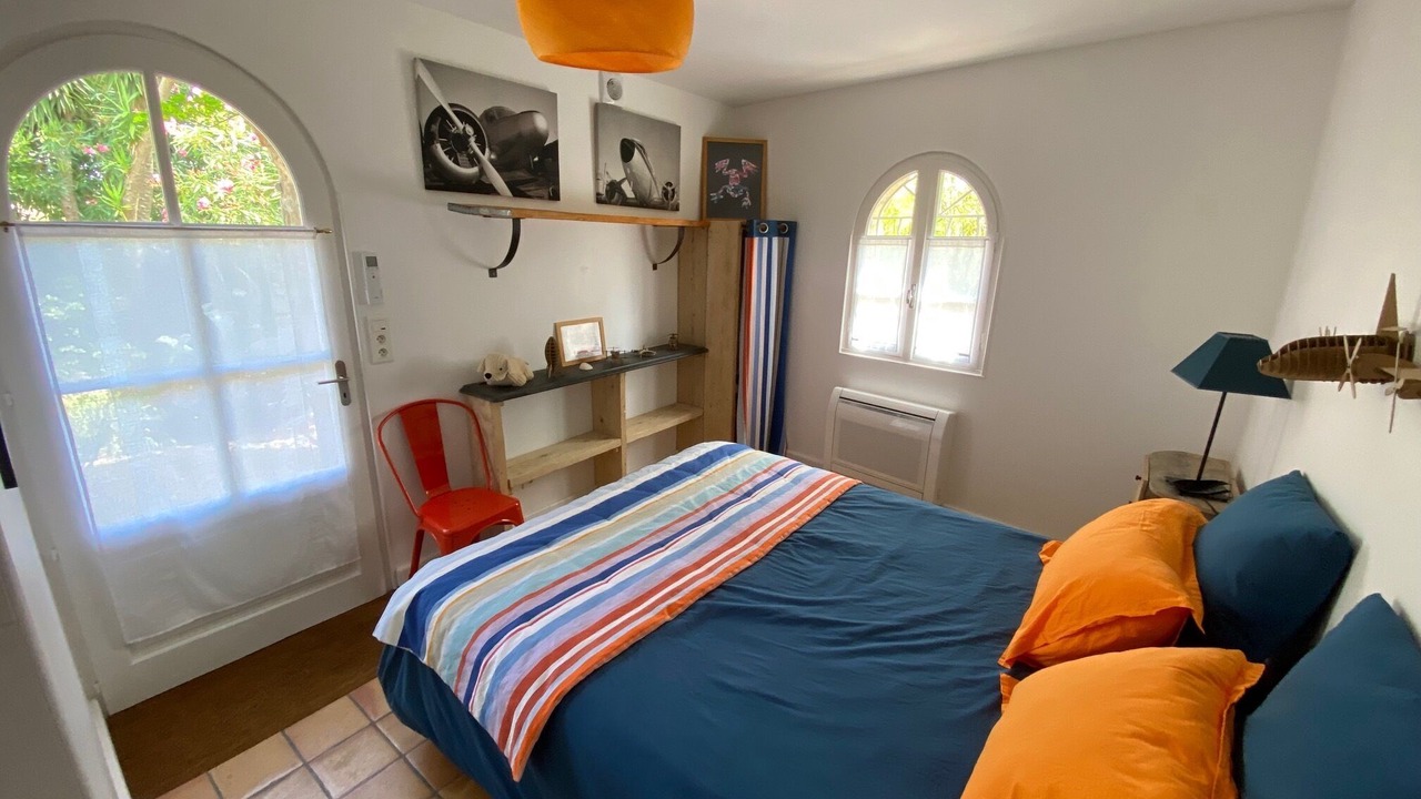 Photo of Bedroom in Grottes Caves