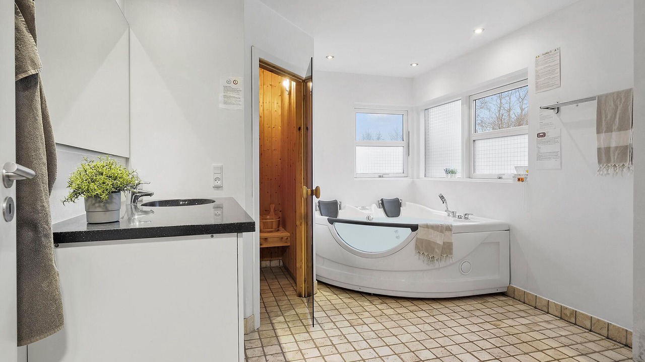 Photo of Bathroom in Brovst