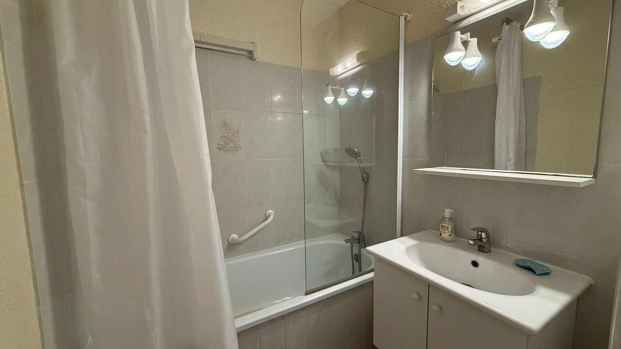 Photo of Bathroom in Banyuls-sur-Mer