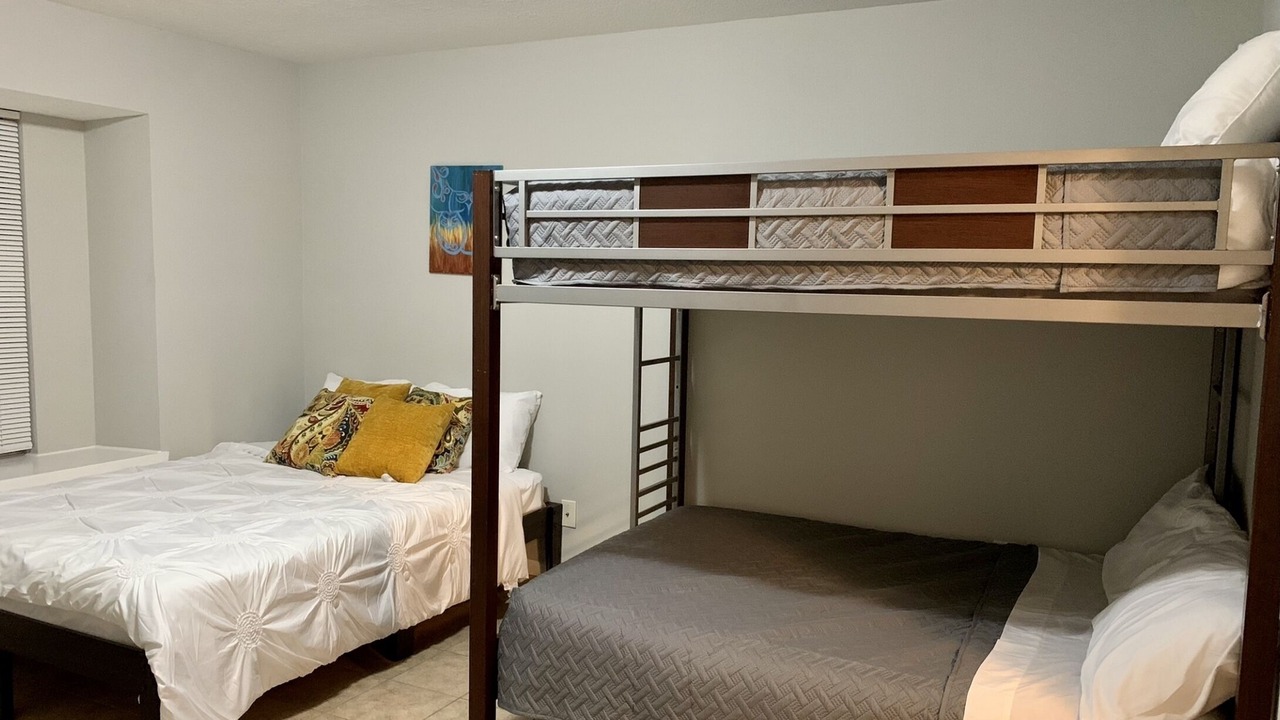 Photo of Bedroom in Baytown