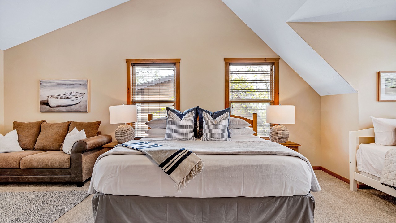 Photo of Bedroom in Indian Point