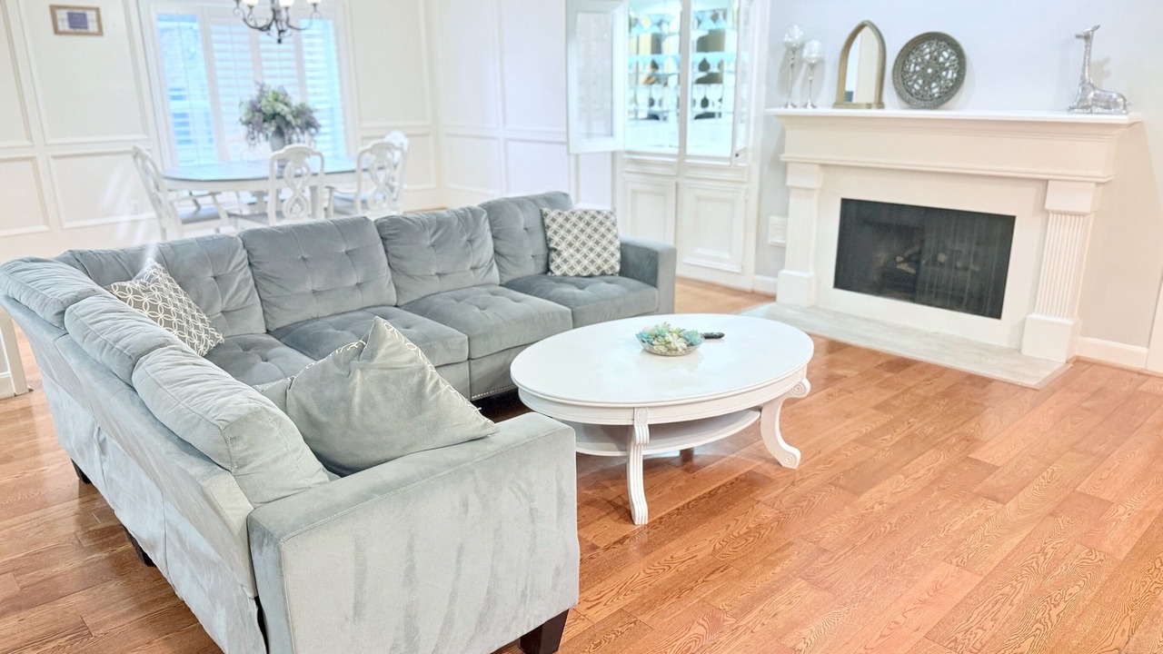 Photo of Livingroom in Houston