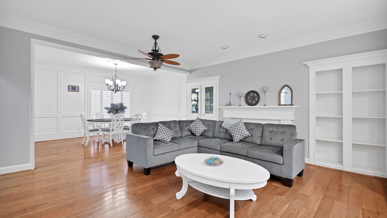 Photo of Livingroom in Houston
