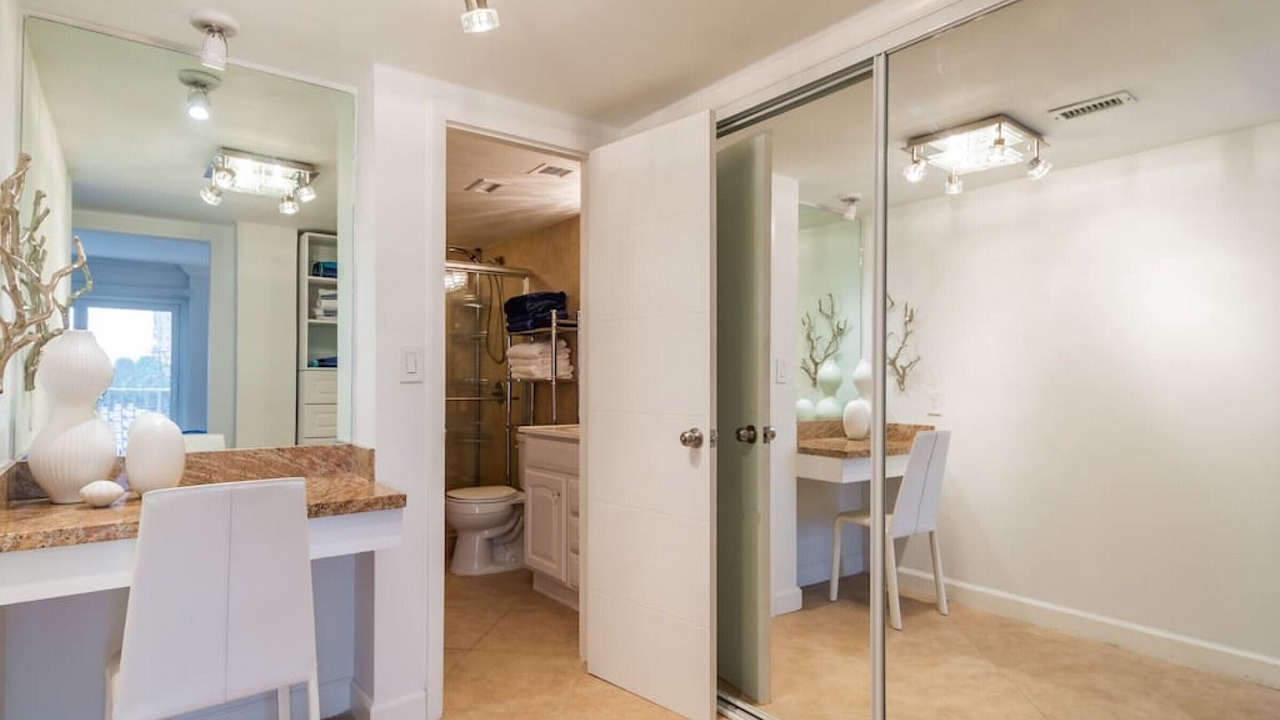 Photo of Bathroom in Central Beach