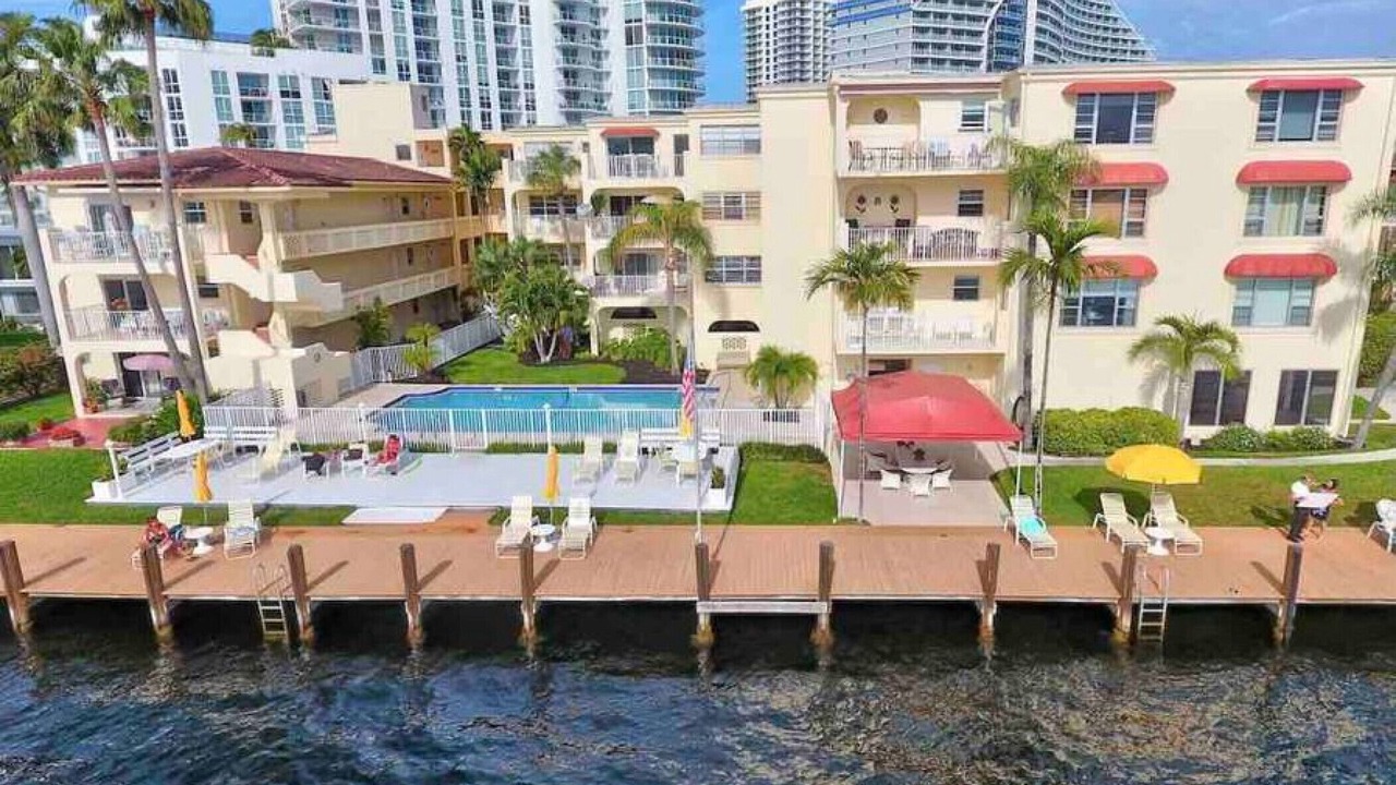 Photo of Outdoor in Central Beach