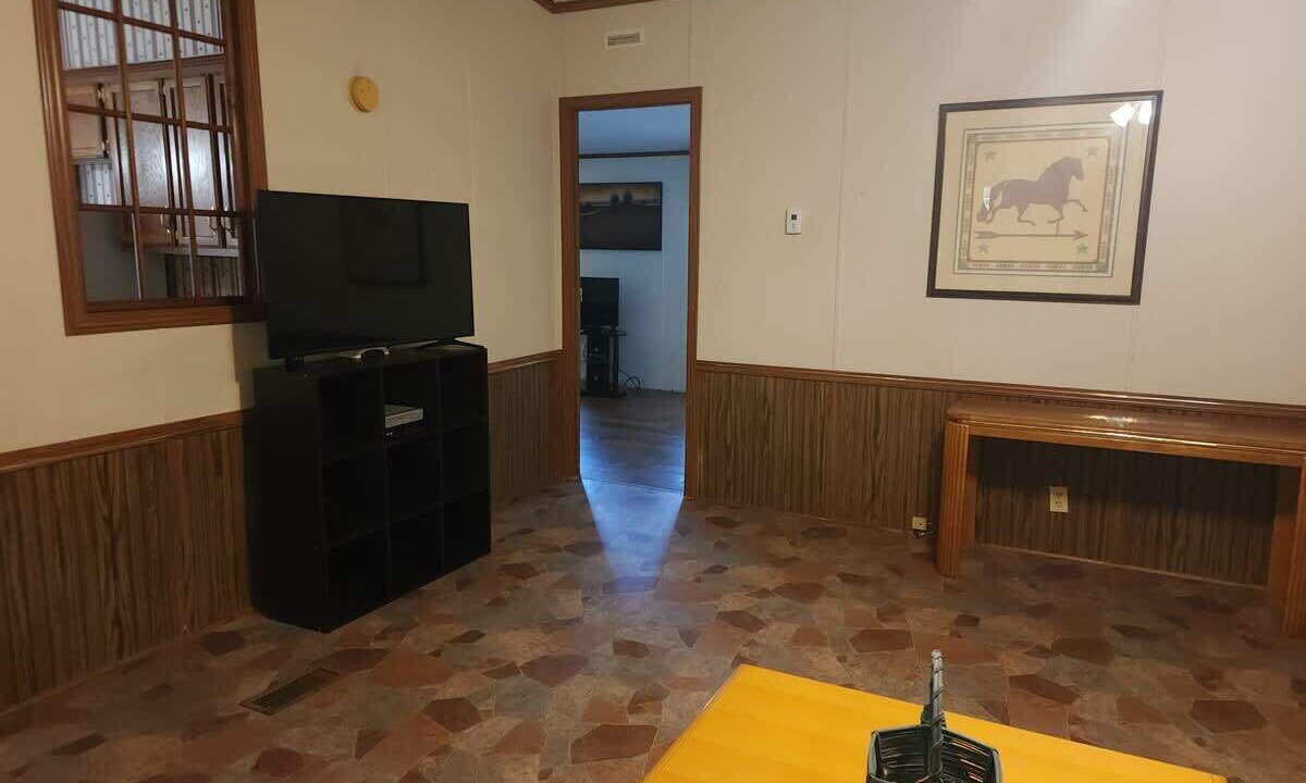 Photo of Others in Eckerty