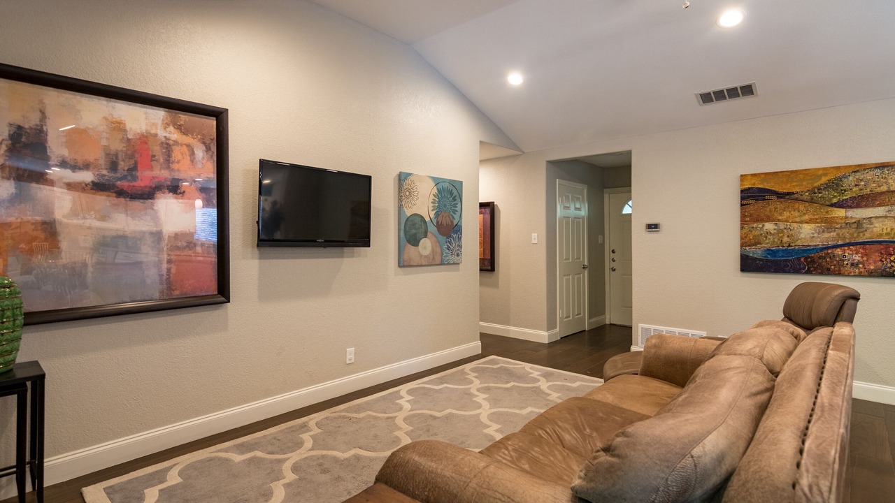 Photo of Livingroom in Mesa Park
