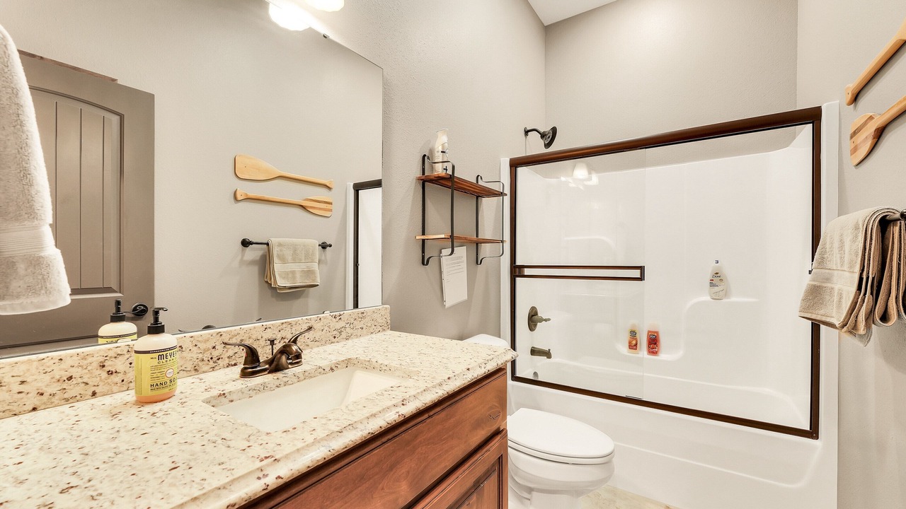 Photo of Bathroom in Hollister