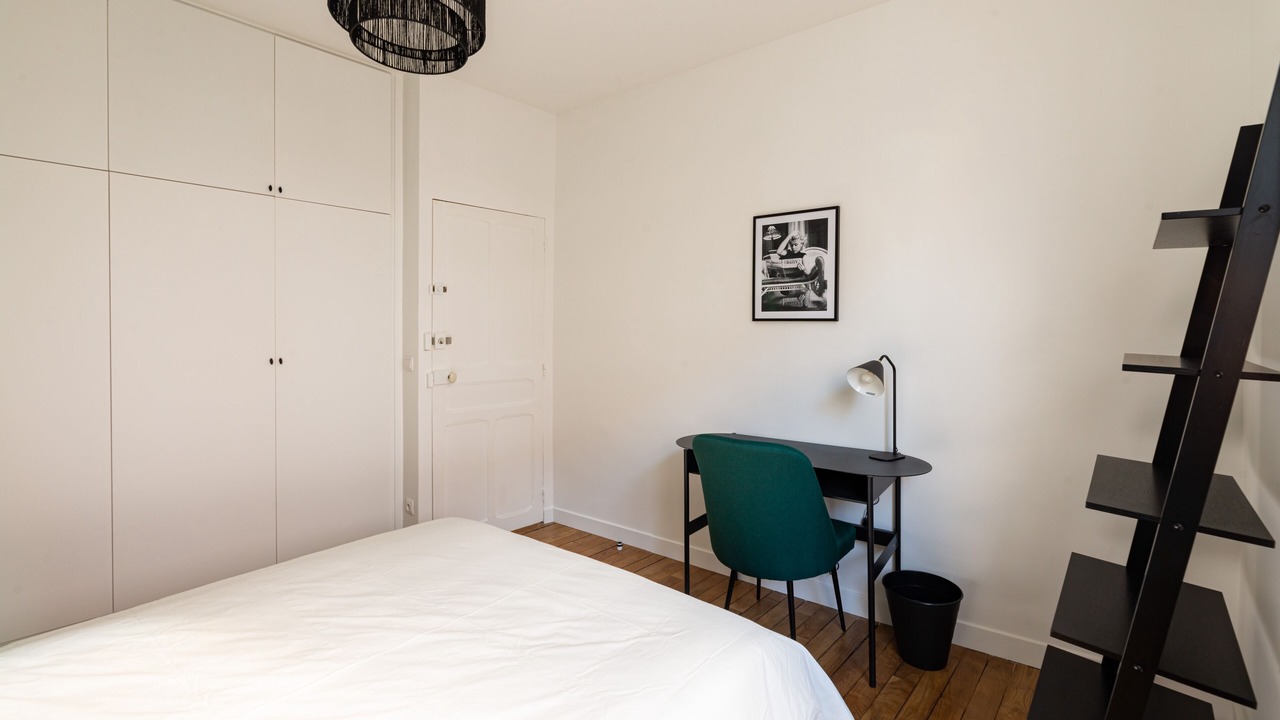 Photo of Bedroom in Bourg-l'Eveque