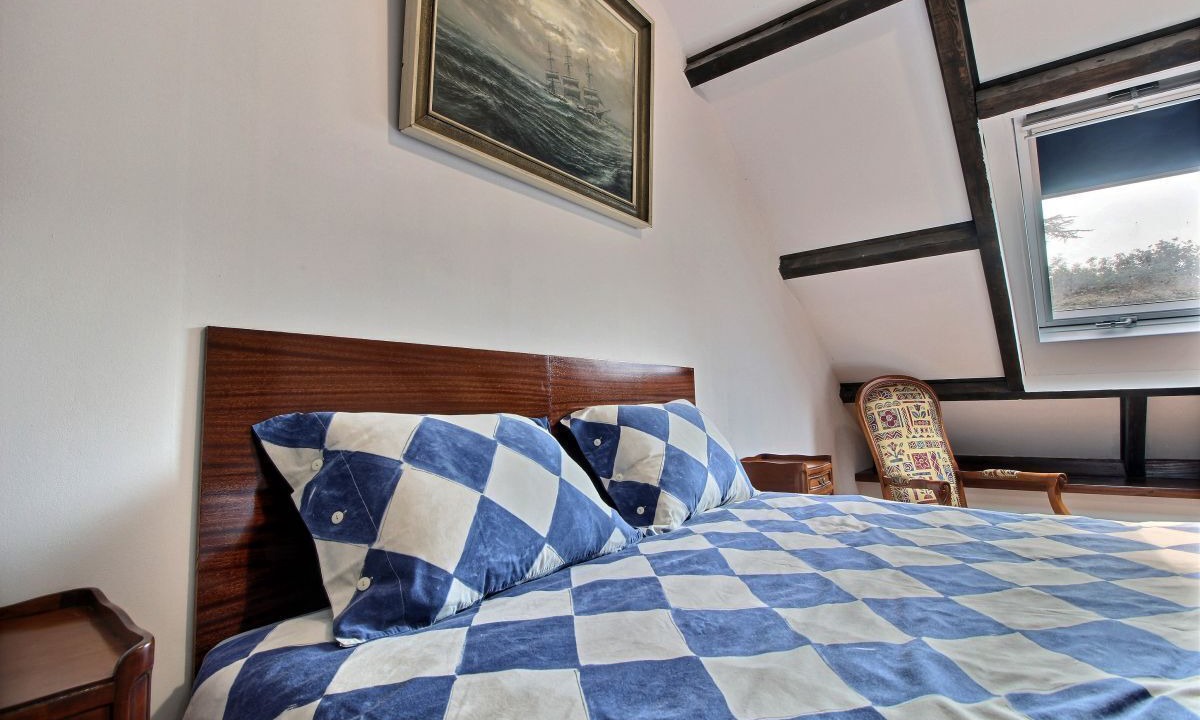 Photo of Bedroom in Plougrescant