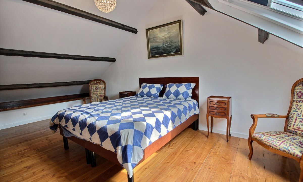 Photo of Bedroom in Plougrescant