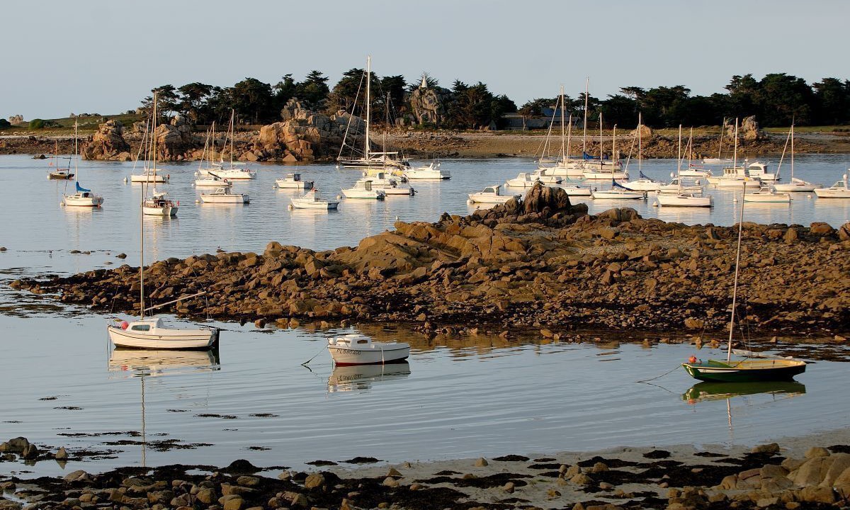 Photo of Others in Plougrescant