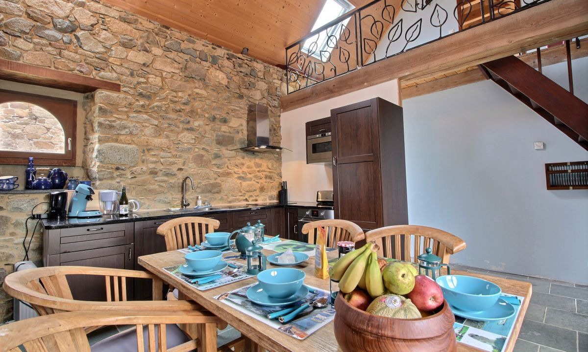 Photo of Kitchen in Plougrescant