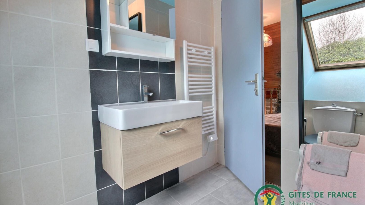 Photo of Bathroom in Quistinic