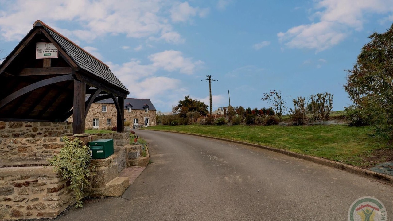 Photo of Outdoor in Saint-Jouan-des-Guerets
