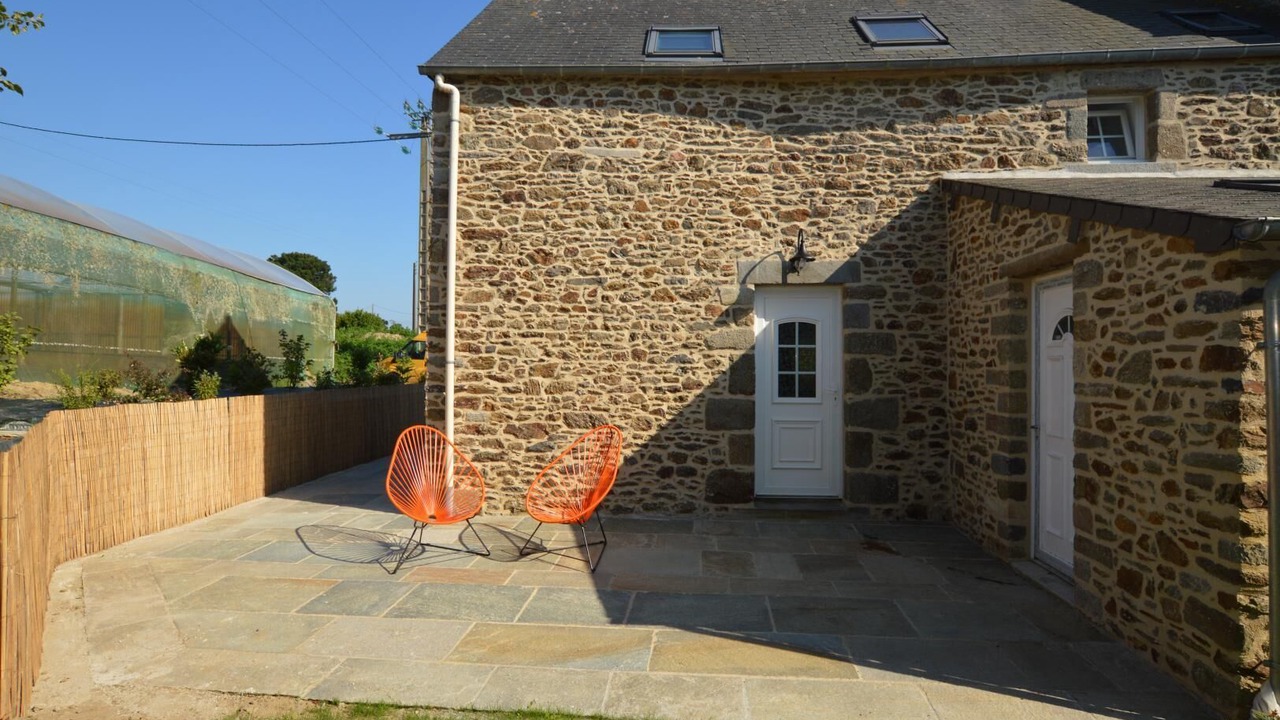 Photo of Patio Balcony in Saint-Jouan-des-Guerets