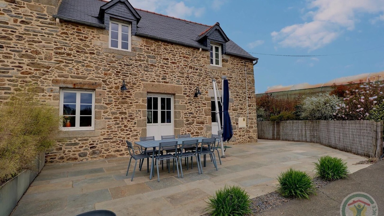 Photo of Outdoor in Saint-Jouan-des-Guerets