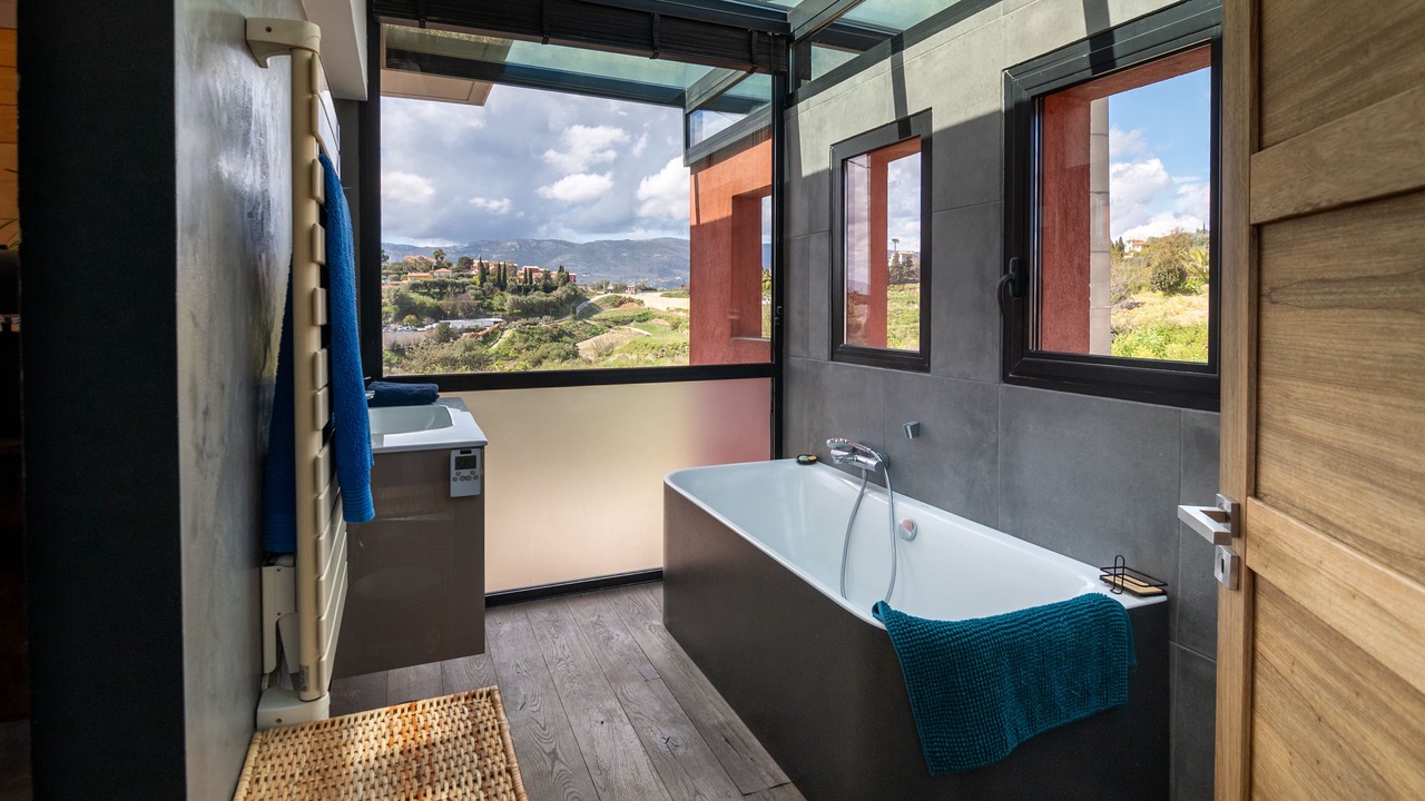 Photo of Bathroom in Nice