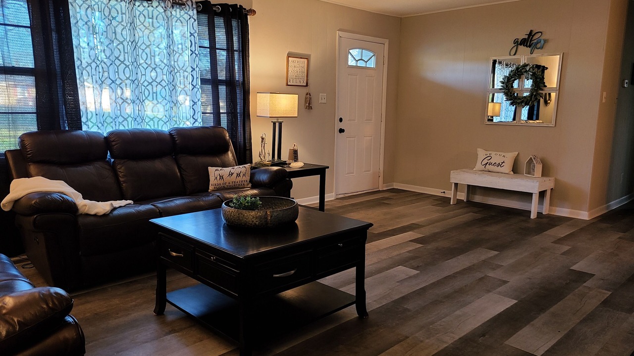 Photo of Bedroom in Flippin