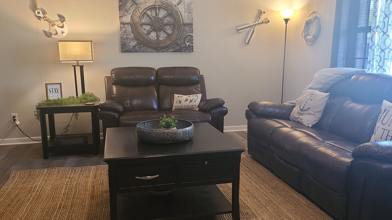 Photo of Livingroom in Flippin