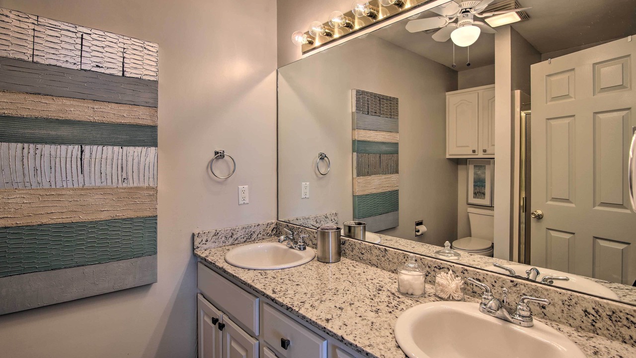 Photo of Bathroom in Cleora